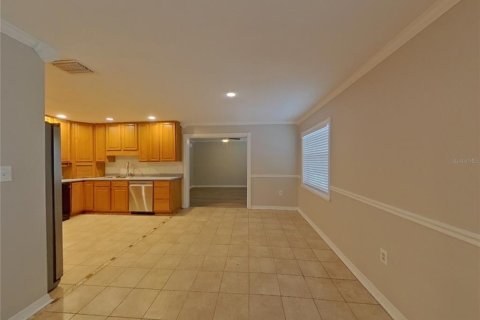 House in Lutz, Florida 3 bedrooms, 122.63 sq.m. № 1910973 - photo 6