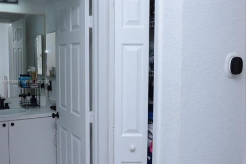 Купить кондоминиум в Майами, Флорида 3 спальни, 138.52м2, № 2049040 - фото 21