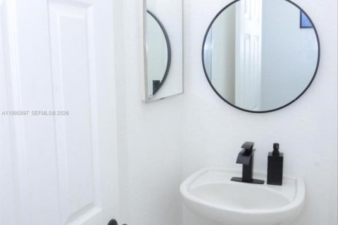 Купить кондоминиум в Майами, Флорида 3 спальни, 138.52м2, № 2049040 - фото 11