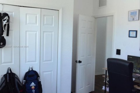 Купить кондоминиум в Майами, Флорида 3 спальни, 138.52м2, № 2049040 - фото 23