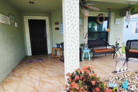 House in Port St. Lucie, Florida 2 bedrooms, 134.8 sq.m. № 2269909 - photo 4