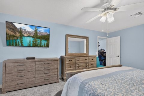 House in Port St. Lucie, Florida 2 bedrooms, 134.8 sq.m. № 2269909 - photo 25