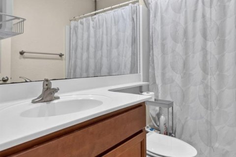 House in Port St. Lucie, Florida 2 bedrooms, 134.8 sq.m. № 2269909 - photo 21