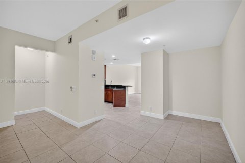 Adosado en venta en Pompano Beach, Florida, 3 dormitorios, 210.7 m2 № 1921690 - foto 19