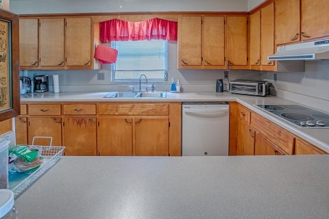 House in Groveland, Florida 2 bedrooms, 188.59 sq.m. № 1903574 - photo 17