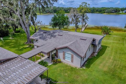 House in Groveland, Florida 2 bedrooms, 188.59 sq.m. № 1903574 - photo 3