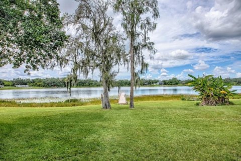House in Groveland, Florida 2 bedrooms, 188.59 sq.m. № 1903574 - photo 4