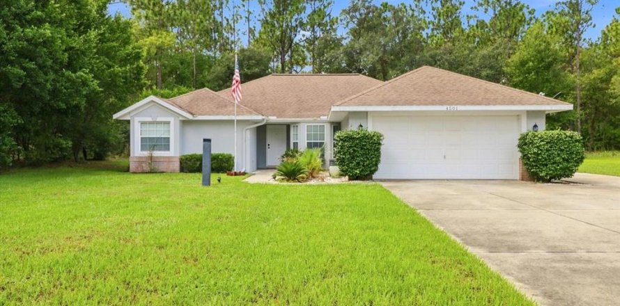 Villa ou maison à Beverly Hills, Floride 3 chambres, 149.29 m2 № 2386476