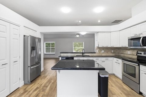 Villa ou maison à louer à Beverly Hills, Floride: 3 chambres, 149.29 m2 № 2386476 - photo 7