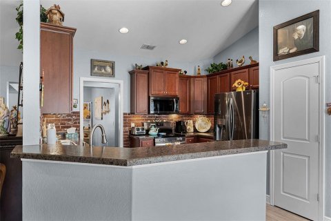 Casa en venta en Winter Haven, Florida, 3 dormitorios, 189.06 m2 № 1911274 - foto 8