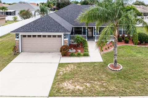 Casa en venta en Winter Haven, Florida, 3 dormitorios, 189.06 m2 № 1911274 - foto 29