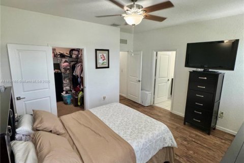Casa en venta en Homestead, Florida, 4 dormitorios, 178 m2 № 1857207 - foto 10