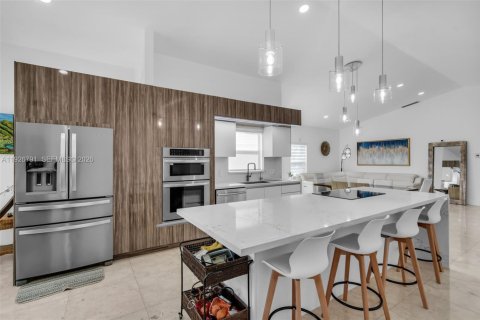 House in Pembroke Pines, Florida 3 bedrooms, 164.07 sq.m. № 1996016 - photo 20