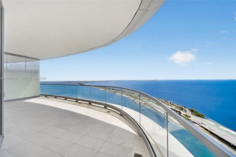 Copropriété à vendre à Miami, Floride: 4 chambres, 255.67 m2 № 2066427 - photo 1