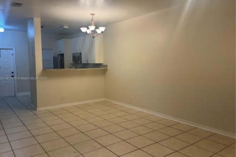 Купить кондоминиум в Санрайз, Флорида 2 спальни, 82.31м2, № 1966910 - фото 20