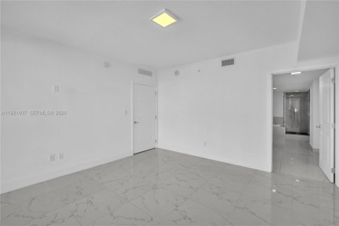 Copropriété à vendre à Sunny Isles Beach, Floride: 3 chambres, 173.26 m2 № 2082731 - photo 15