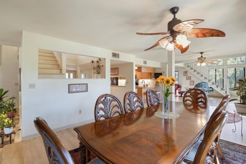 House in Safety Harbor, Florida 3 bedrooms, 225.01 sq.m. № 2430502 - photo 12