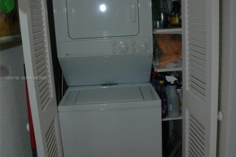 Condominio en venta en Pompano Beach, Florida, 2 dormitorios, 132.48 m2 № 2066621 - foto 5