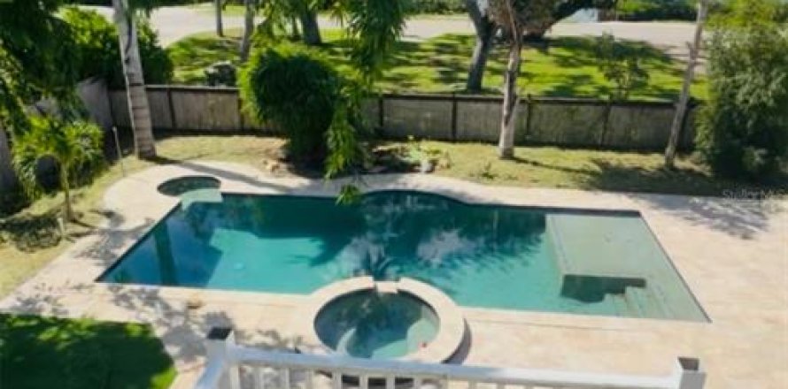 Villa ou maison à Terra Ceia, Floride 3 chambres, 226.31 m2 № 2334272