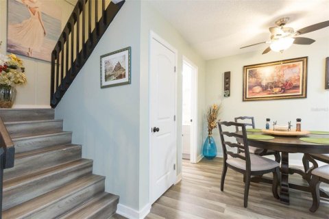 Townhouse in Palm Harbor, Florida 2 bedrooms, 124.86 sq.m. № 1534716 - photo 19