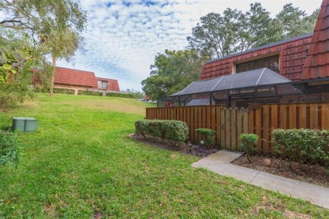 Townhouse in Palm Harbor, Florida 2 bedrooms, 124.86 sq.m. № 1534716 - photo 4