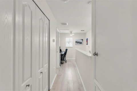 Touwnhouse à vendre à Lakeland, Floride: 2 chambres, 121.79 m2 № 1677112 - photo 19