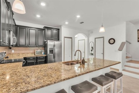 Touwnhouse à vendre à Lakeland, Floride: 2 chambres, 121.79 m2 № 1677112 - photo 10