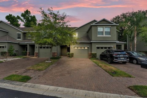 Touwnhouse à vendre à Lakeland, Floride: 2 chambres, 121.79 m2 № 1677112 - photo 1