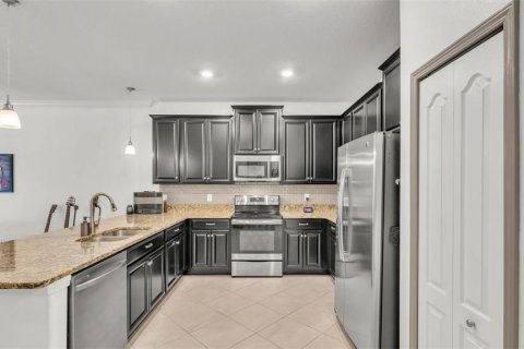 Touwnhouse à vendre à Lakeland, Floride: 2 chambres, 121.79 m2 № 1677112 - photo 8