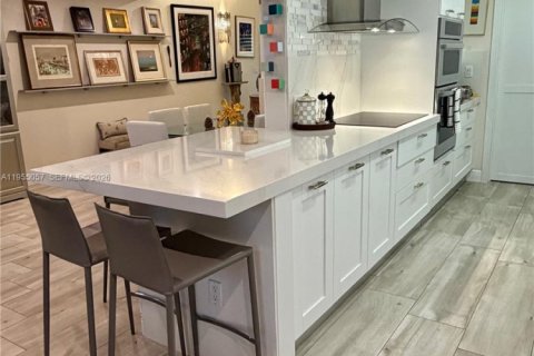 Touwnhouse à vendre à Miami, Floride: 3 chambres, 187.57 m2 № 2010660 - photo 20