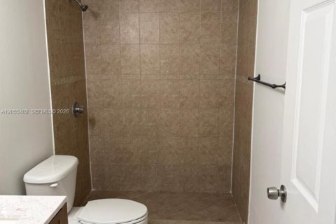 Condominio en alquiler en Miami, Florida, 2 dormitorios № 2168663 - foto 7