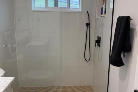 Casa en venta en Oakland Park, Florida, 3 dormitorios № 1998417 - foto 5