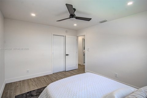 Купить виллу или дом в Окленд-Парк, Флорида 3 спальни, № 1998417 - фото 15