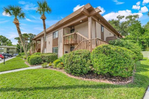 Copropriété à vendre à DeLand, Floride: 2 chambres, 107.4 m2 № 1903620 - photo 2