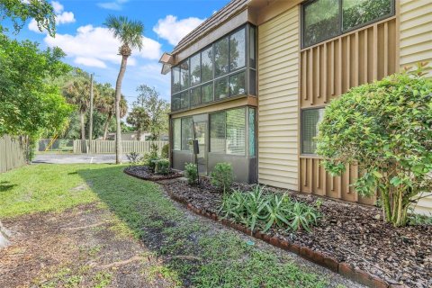 Copropriété à vendre à DeLand, Floride: 2 chambres, 107.4 m2 № 1903620 - photo 30