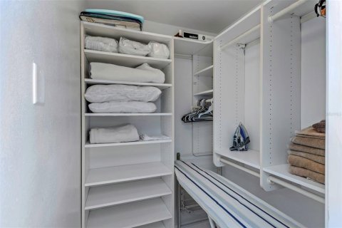 Купить кондоминиум в Индиан-Шорс, Флорида 4 комнаты, 155.15м2, № 2117942 - фото 27