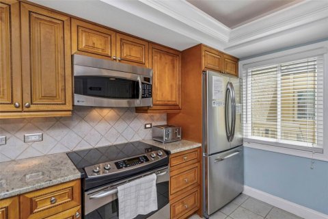 Купить кондоминиум в Индиан-Шорс, Флорида 4 комнаты, 155.15м2, № 2117942 - фото 12