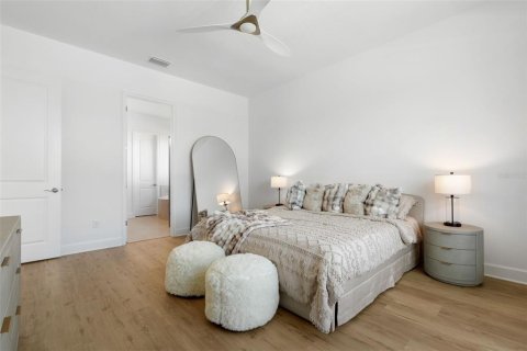 Villa ou maison à vendre à Palm Coast, Floride: 6 chambres, 325.81 m2 № 2129205 - photo 24