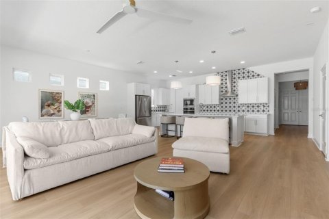 Villa ou maison à vendre à Palm Coast, Floride: 6 chambres, 325.81 m2 № 2129205 - photo 11