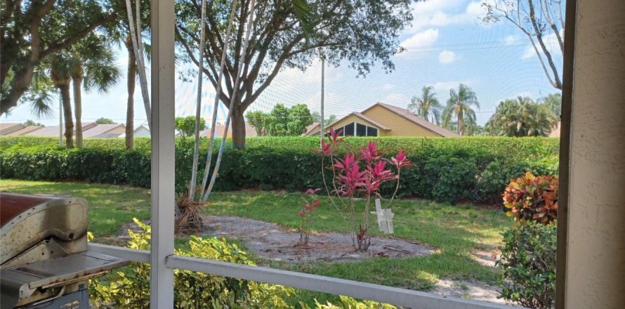 Casa en Boynton Beach, Florida 3 dormitorios, 197.79 m2 № 1185396
