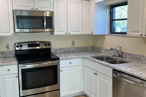 Copropriété à vendre à Bradenton, Floride: 2 chambres, 113.71 m2 № 1512429 - photo 7