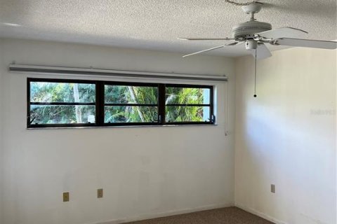 Copropriété à vendre à Bradenton, Floride: 2 chambres, 113.71 m2 № 1512429 - photo 12