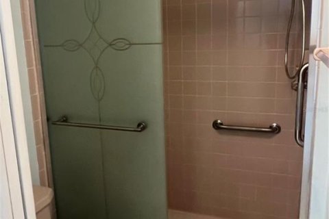 Copropriété à vendre à Bradenton, Floride: 2 chambres, 113.71 m2 № 1512429 - photo 16