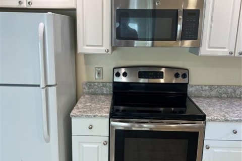 Copropriété à vendre à Bradenton, Floride: 2 chambres, 113.71 m2 № 1512429 - photo 5
