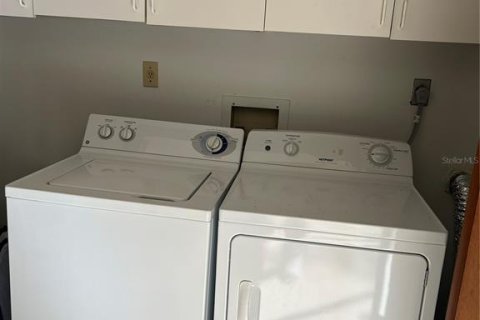 Copropriété à vendre à Bradenton, Floride: 2 chambres, 113.71 m2 № 1512429 - photo 11