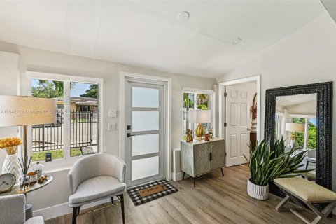 Casa en venta en Miami, Florida, 3 dormitorios, 100.06 m2 № 1849335 - foto 5