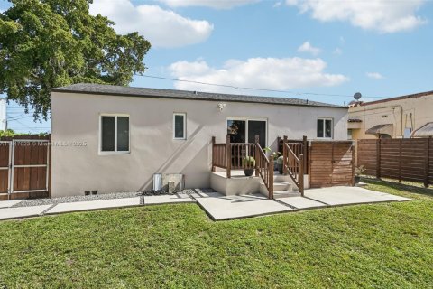 Casa en venta en Miami, Florida, 3 dormitorios, 100.06 m2 № 1849335 - foto 25