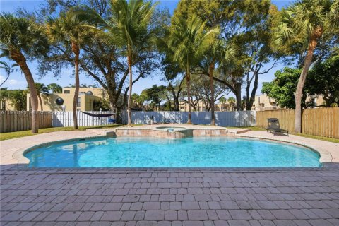 Купить виллу или дом в Дейви, Флорида 3 спальни, 181.35м2, № 2027790 - фото 6