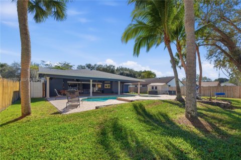 Купить виллу или дом в Дейви, Флорида 3 спальни, 181.35м2, № 2027790 - фото 5