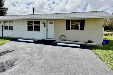 Townhouse in Delray Beach, Florida 2 bedrooms, 74.32 sq.m. № 2176750 - photo 2